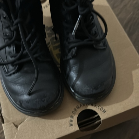 Dr Martens toddler boot - Picture 4 of 4